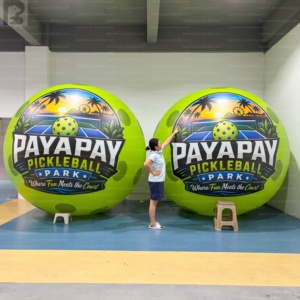Pelota inflable gigante <span class=keywords><strong>de</strong></span> pickleball <span class=keywords><strong>de</strong></span> 3 m y 10 pies con luces LED, llamativa, para parques <span class=keywords><strong>de</strong></span> <span class=keywords><strong>atracciones</strong></span>/promoción <span class=keywords><strong>de</strong></span> partidos comunitarios - Product Image 1