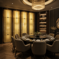Paravent en verre lumineux en forme de pilule dorée, cadre en laiton, verre côtelé, 4 panneaux, sur mesure pour hôtel