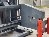 Camion empileur à trois voies au lithium haute tension de fournisseur chinois avec batterie au lithium haute tension