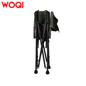 เก้าอี้ชายหาดพับได้ Woqi สีเขียวมะกอก พร้อมที่วางแก้ว ขนาด 60x60x95 ซม. - Product Image 3