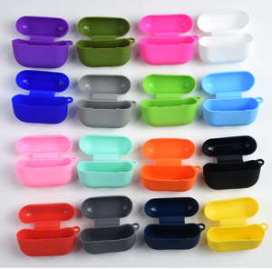 ซัพพลายเออร์ซิลิโคน 3 <span class=keywords><strong>Gen3</strong></span> สำหรับ<span class=keywords><strong>เคส</strong></span> Airpod Apple พวงกุญแจแบบกำหนดเอง <span class=keywords><strong>เคส</strong></span>ซิลิโคนรุ่นที่ 2 สำหรับ <span class=keywords><strong>Airpods</strong></span> Pro พร้อมถุง Opp - Product Image 3