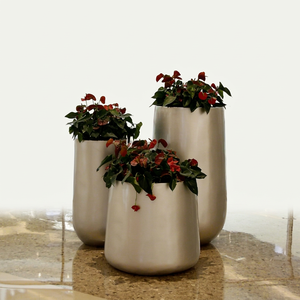Macetas de Fibra de Vidrio Ecológicas, Duraderas y Modernas de la Marca YUWEI, Recubiertas de PE, Creativas, para Exteriores, Centros Comerciales y Jardines - Product Image 1