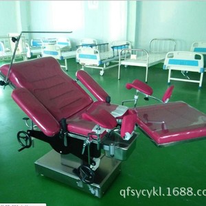 Table d'opération gynécologique électrique Xin Yuchen YC-D4, type courant, lit de maternité multifonctionnel pour césarienne d'urgence - Product Image 2