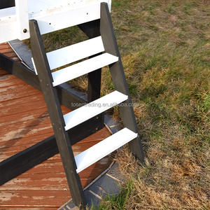 Moderna y duradera casa de juegos de madera blanca y negra de 2 pisos para exteriores, conjunto de juegos elevado para niños con tobogán y barandilla de seguridad. - Product Image 6