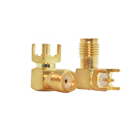 Conector SMA-KWE de Ángulo Recto para Montaje en PCB, Conector Hembra SMA de 90 Grados, Adaptadores RF, Conector de Antena de 50 Ohmios, Latón Chapado en Oro
