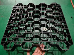 Estabilizador de Suelo para Áreas Ecuestres, Sistema de Control de Lodo HDPE, Rejilla para Césped de 50 mm de Altura, Resistente a los Rayos UV, Vida Útil de Más de 20 Años - Product Image 2