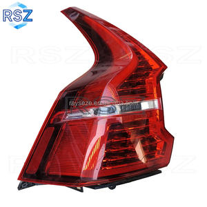 RAYSEZE Feu arrière pour 2018 2024 <span class=keywords><strong>Volvo</strong></span> XC60 <span class=keywords><strong>T8</strong></span> 246 Feu arrière LED 31689689 31689690 Feu arrière gauche droit Feu de freinage arrière - Product Image 5