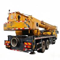 Grue de chantier d'occasion QY50KC de 50 tonnes disponible à la vente à prix réduit en stock