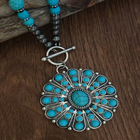 Collier Pendentif Fleur Turquoise Style Ethnique Vintage Western, Collier Bohème Perlé avec Fermoir OT pour Cowgirls, Bijoux