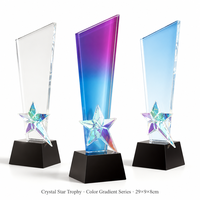 Trophée Étoile en Cristal Coloré Personnalisé, Dégradé Iridescent, Base Noire Conique, Récompense Anniversaire, Vente en Gros