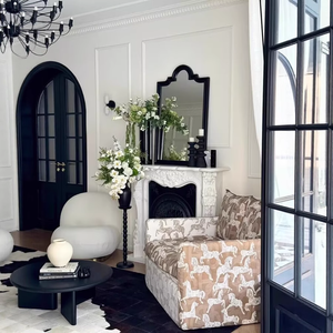 Divano di Lusso Italiano Royal Horses, Arredamento per la Casa in Legno Massello, <span class=keywords><strong>Design</strong></span> <span class=keywords><strong>Moderno</strong></span> per <span class=keywords><strong>Soggiorno</strong></span>, Rivestimento Rimovibile e Lavabile - Product Image 3