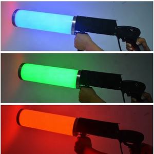 جهاز يافنغ لإنتاج الكونفيتي وثاني أكسيد الكربون مع إضاءة LED ملونة محمول باليد لتوليد الضباب والدخان بقوة 20 واط ومسافة رش 8-10 أمتار مع ضمان لمدة 3 سنوات - Product Image 2