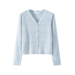 Cardigan en tricot ajouré bleu ciel pour femme, col en V, en coton fin, coupe ajustée, vêtement d'extérieur - Product Image 1