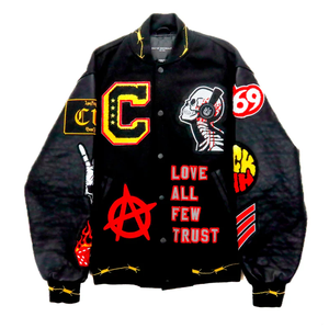 Chaqueta Universitaria Personalizada <span class=keywords><strong>de</strong></span> Primera Calidad con Bordado Chenille, MOQ Bajo, Parches OEM, Mangas <span class=keywords><strong>de</strong></span> Cuero Vegano, Fabricante <span class=keywords><strong>de</strong></span> Chaquetas Universitarias <span class=keywords><strong>de</strong></span> Lana - Product Image 6