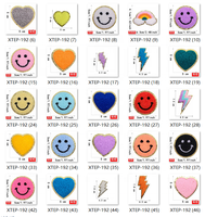 Warna-warni pelangi senyum hati Chenille bordir Patch kustom senyum pelangi pencahayaan hati handuk bordir besi di Patch