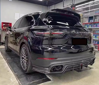 Véritable fibre de carbone C-Style pare-chocs avant lèvre diffuseur arrière jupe latérale Kit de carrosserie pour Porsche Cayenne Modification
