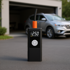 Compressore d'Aria D0100XTN3XG 12V con Display Digitale, Monocilindrico Portatile per Auto Compatta e Moto - Product Image 2