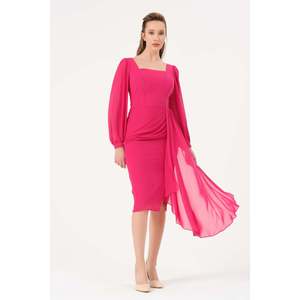 Robe trapèze décontractée fuchsia pour femme DANS, manches classiques, confortable et élégante pour tous les jours, tailles 38-42 - Product Image 1