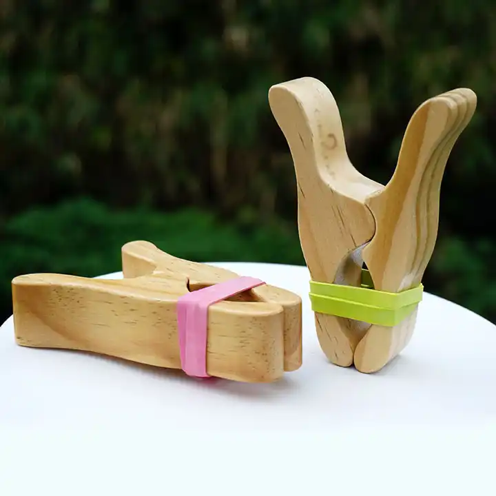 Wood Play Clips