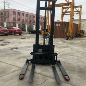 Reddot विस्तृत समर्थन पैर पैर फैलाकर बैठना पैर 1-1.5 टन इलेक्ट्रिक स्टेकर - Product Image 4