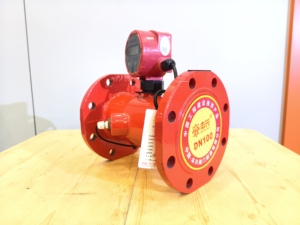 Hoge Precisie Ultrasone Stroommeter Voor <span class=keywords><strong>Water</strong></span>-En Energiebrandflens Batterijgevoede Kleppen Genre - Product Image 4