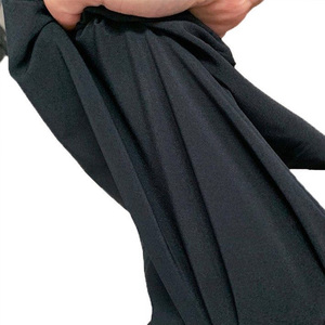 Tela Elástica en 4 Direcciones, Teñida, 95% Poliéster, 5% Elastano, para Ropa - Product Image 3