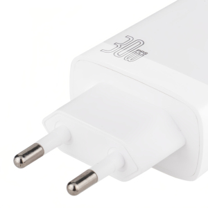 Pour <span class=keywords><strong>iphone</strong></span>/oppo/vivo/Xiaomi/Samsung série <span class=keywords><strong>30w</strong></span> PD Type C <span class=keywords><strong>Chargeur</strong></span> pour <span class=keywords><strong>Apple</strong></span> <span class=keywords><strong>iPhone</strong></span> 16 chargeurs de téléphone USB <span class=keywords><strong>Chargeur</strong></span> mural de téléphone portable - Product Image 2