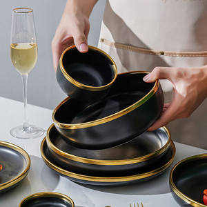 Ensemble de bols ronds en céramique de style européen avec bord doré, noir mat, 3,5/4,5/5,5/7/8 pouces en stock, vente en gros de bols en porcelaine - Product Image 2