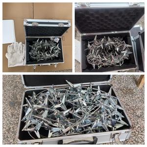 Dispositif de blocage routier <span class=keywords><strong>anti</strong></span>-terroriste à clous de type lancer en gros, bande de clous <span class=keywords><strong>anti</strong></span>-terroriste, dispositif de dégonflage des pneus - Product Image 5