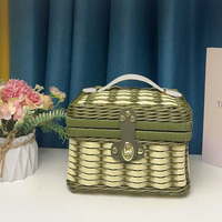 Panier de rangement rectangulaire moderne et simple en rotin tressé imitation, bicolore, nouveau coffret cadeau pour bébé, cadeau de retour après un mois