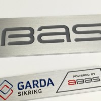Insigne personnalisé en laiton gravé au laser Plaques en laiton Logo en aluminium anodisé Plaque signalétique Étiquette Ss Plaque signalétique en métal en acier inoxydable
