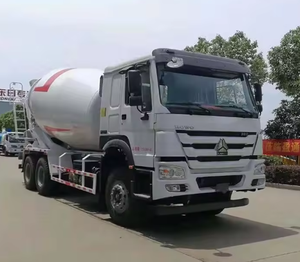Nouveau camion malaxeur à béton de 12-14 m³ avec moteur comme composant principal - Product Image 2
