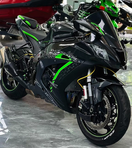 Motocyclettes d'occasion 2019 ZX10R Moto sportive Essence Moteur 1000cc Sans entretien avec ABS 99% Neuf - Product Image 3