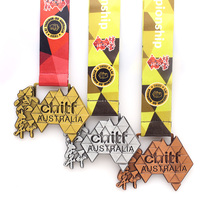 Médaille sportive professionnelle personnalisée avec votre propre logo, en alliage de zinc 3D doré, fabriquée par un fabricant de médailles pour l'école, le karaté, le marathon, la course à pied