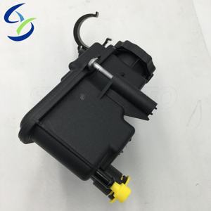 Pièces automobiles Réservoir d'huile de direction assistée A0004602683 000 460 26 83 pour <span class=keywords><strong>Mercedes</strong></span> Benz GL X164 <span class=keywords><strong>ML</strong></span> W164 W251 - Product Image 6