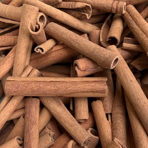 Bâtons de cannelle cassia crue séchée de haute qualité, herbes et <span class=keywords><strong>épice</strong></span>s uniques, provenant d'un exportateur du Guangxi, Chine - Product Image 5