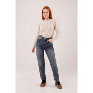 Pull col rond uni pour femme, manches longues, minimaliste, anti-boulochage, en maille - Product Image 3