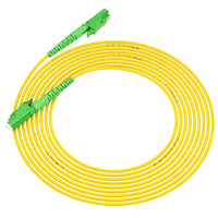 Cable de Fibra Óptica de 1m (3 pies) 1 Fibra E2000 APC Simplex a E2000 APC Simplex Monomodo (OS2) Riser (OFNR) 2.0mm con Aislamiento Tensado