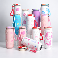 Bouteille isotherme portable en acier inoxydable à double paroi de 16 oz, style canette de cola, avec corde, pour fille