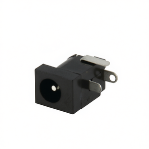 Connecteur de prise femelle noir Lumberg de 6 mm de diamètre - Product Image 2