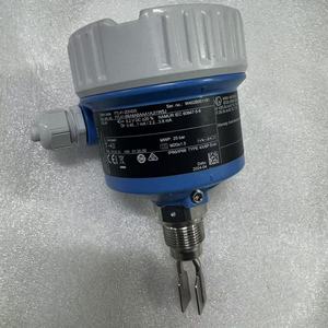 Interrupteur de niveau E+H FTL41-2DH0/0 FTL41-BBA8A8AAA1AJI1W5J FTL41-2DH0/0 FTL41-2DH0/0 FTL41-2DH0/0 - Product Image 1