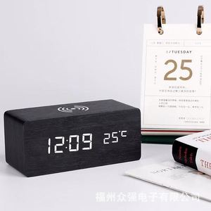Horloge de table numérique électronique en bois avec rétroéclairage LED, surveillance de la température et de l'humidité, commande vocale, alarme, calendriers/dates, piles - Product Image 3