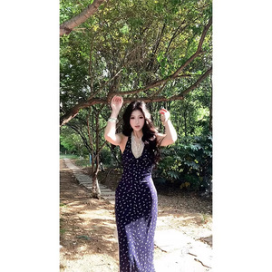 Korean Style Lace Patchwork Floral Print Halter Long Dress Tight Waist Beach Leisure Casual Dress - Product Image 4