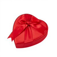 Boîte d'emballage rouge boîte d'emballage de bonbons personnalisée deux pièces en forme de coeur Saint Valentin boîte de dattes dubai emballage de chocolat