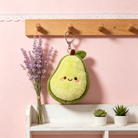 Porte-clés en peluche de fruits personnalisés en gros, pendentifs en peluche de dessins animés pour sacs, porte-clés en peluche de fruits doux rembourrés de coton PP