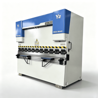 Machine de fraisage CNC Smart-B Torsion Bar Smartech entièrement automatique multifonctionnelle avec une zone de travail de 2500x2500 mm pour la fabrication de portes d'armoires