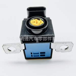 Disjoncteur de protection contre les pannes de courant Mercedes Benz A0009822904, fusible anti-explosion pour Classe A W177 - Product Image 2