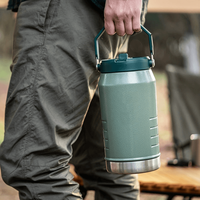 Bouteille d'eau de sport en acier inoxydable isolée sous vide de 64 oz avec couvercle en paille bouteille thermos de 2 litres pour l'entraînement et le voyage