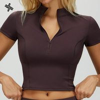 Veste de sport zippée intégrale à manches courtes en nylon pour femme, idéale pour la course, la gym, l'entraînement et le yoga