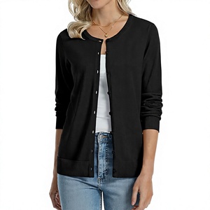 كارديجان نسائي كوري خفيف الوزن من القطن 100٪ بأكمام طويلة وأزرار من QUALFORT - Product Image 1